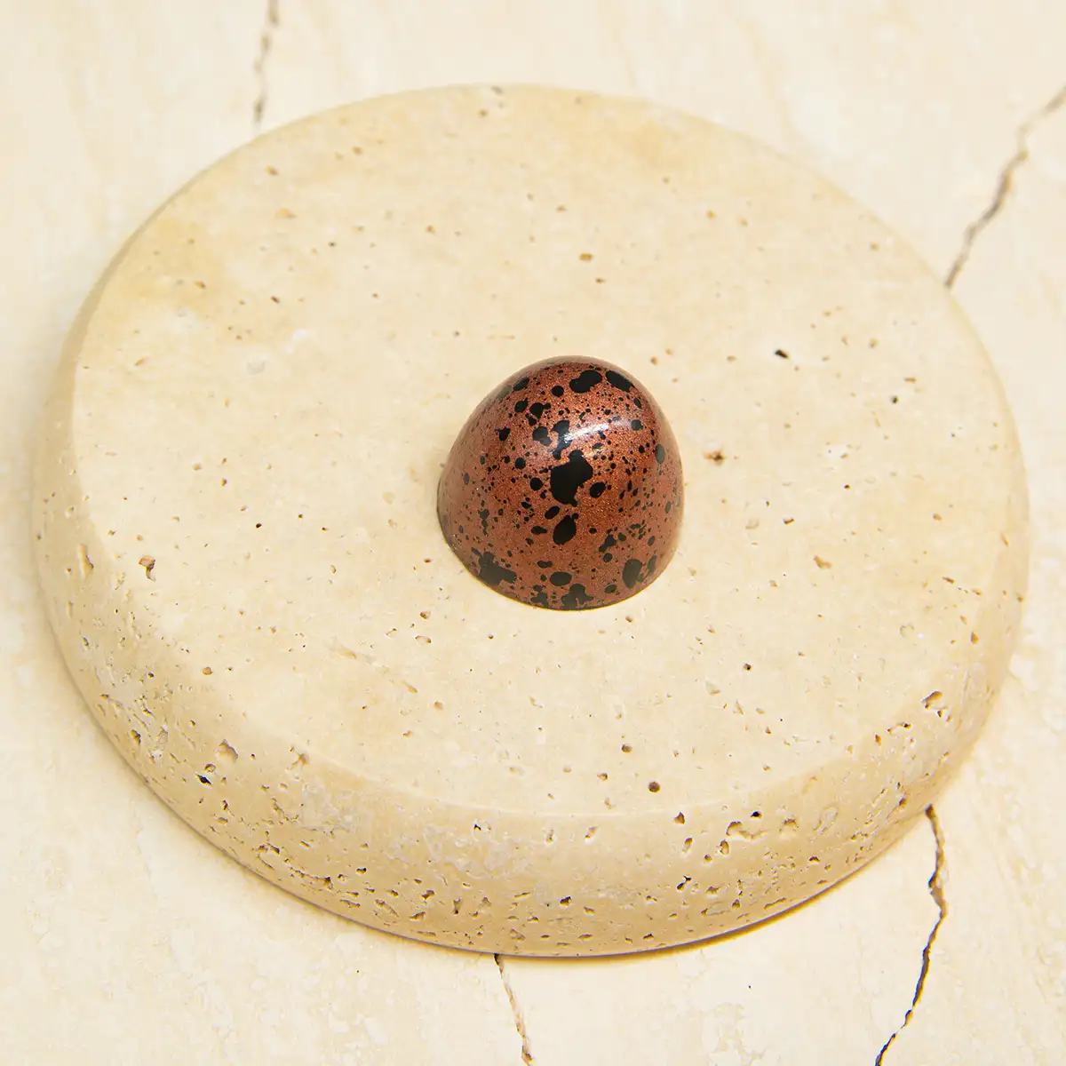 Rum-Rosine Praline